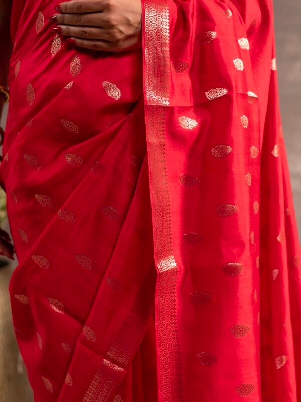 Red Banarasi Chiniya Silk Saree - Image 5